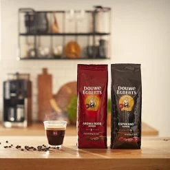 Douwe Egberts Espresso Koffiebonen - 4 X 500 Gram -Koffiehuis 1200x1200 43